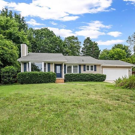 Cozy Lake Home - Jacuzzi King Bed Marina Access Mooresville Εξωτερικό φωτογραφία