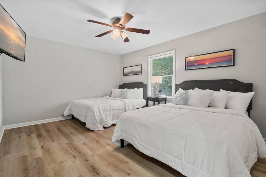 Cozy Lake Home - Jacuzzi King Bed Marina Access Mooresville Εξωτερικό φωτογραφία